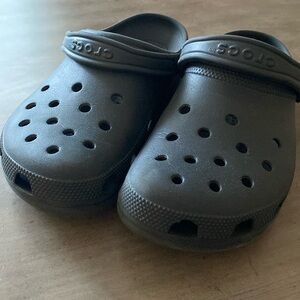 Authentic Mens Size 9 Crocs / Women’s Size 11